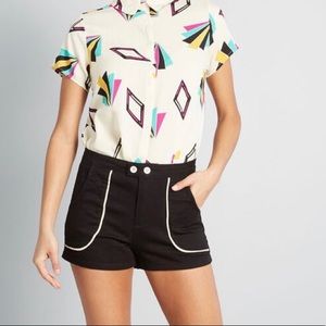 Modcloth Black & White Outlined Delight Shorts